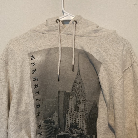 Aeropostale cropped hoodie. A2 - Picture 3 of 8